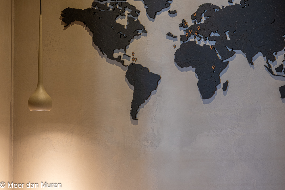 Luxe spa gevoel toilet basebeton betoncire betonlook